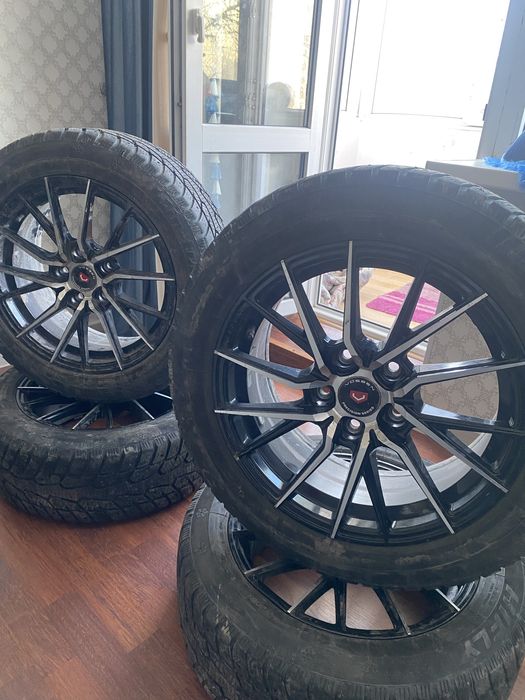 Зимняя резина ,16 размер, комплект 40,000т!!!