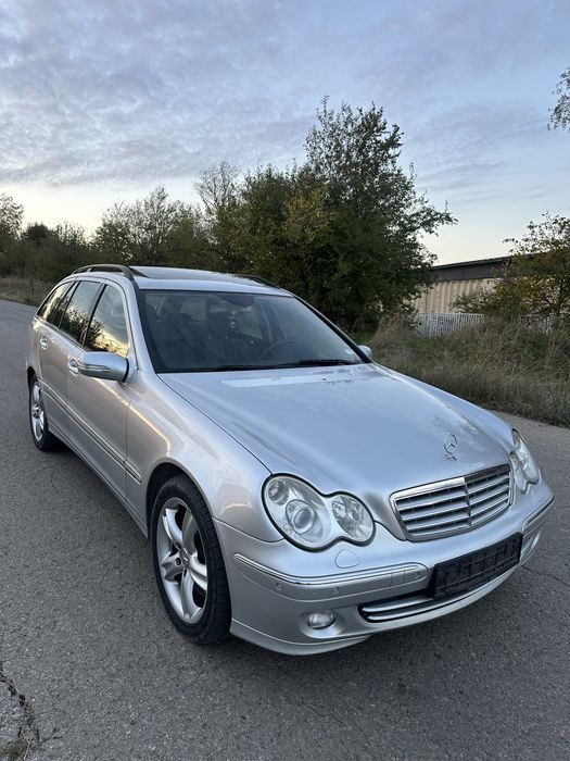 Mercedes W203 320CDI OM642 На Части