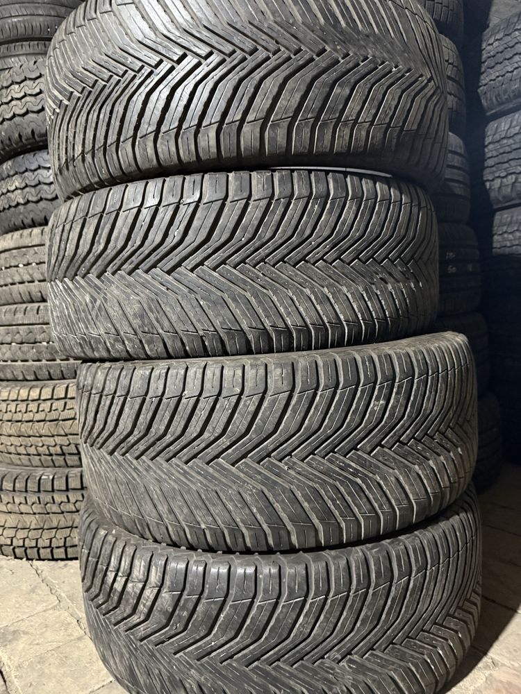 MICHELIN made in USA 235/40/19