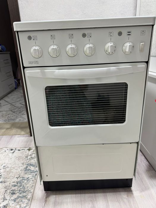 Продам электрическую плиту