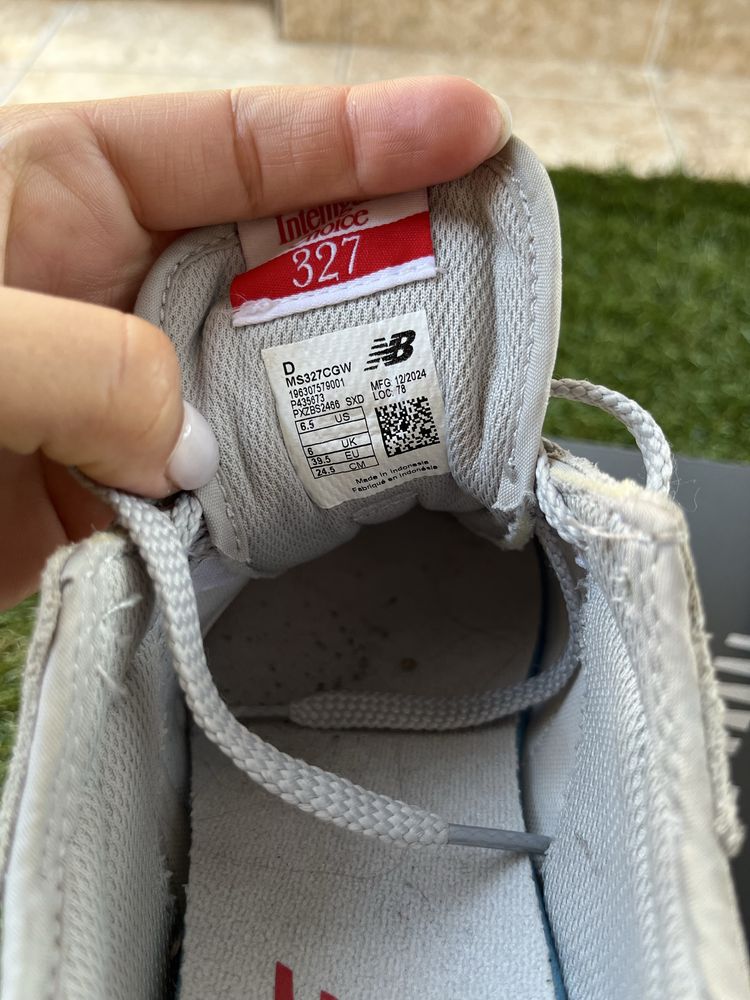 New balance   327