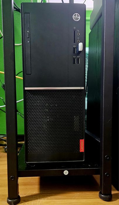 Unitate PC Lenovo – i3 7th Gen cu licență Windows 10 Pro