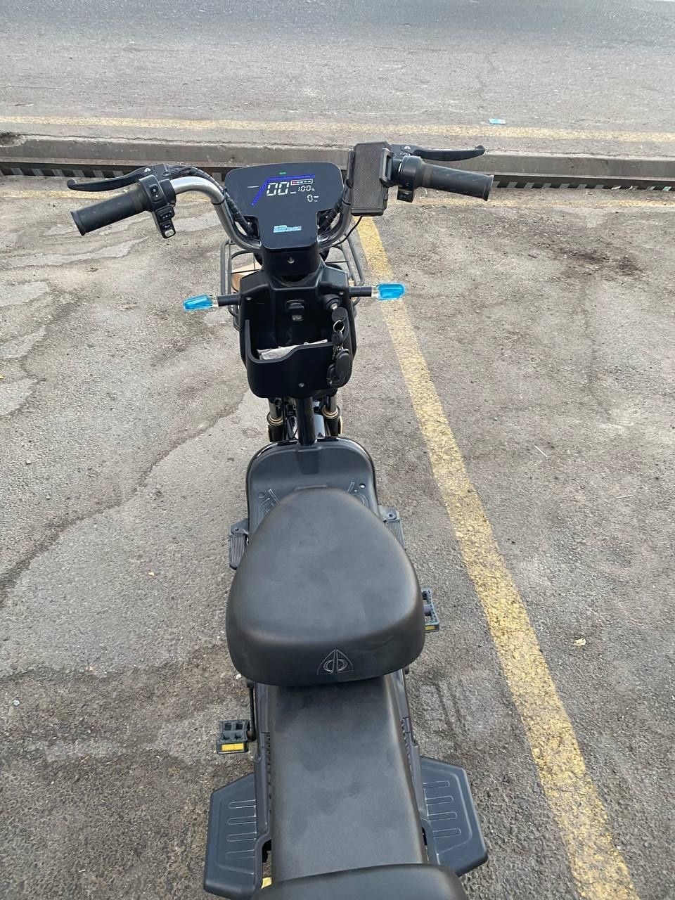Elektro skuter sotiladi yengi