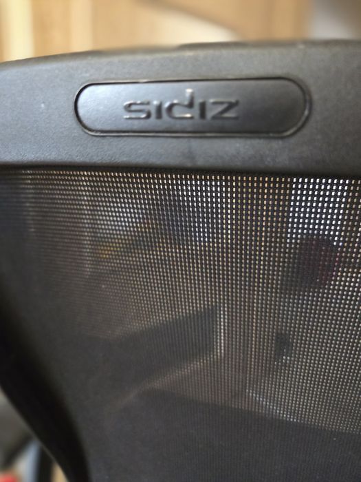 Ергономичен стол за комлютър Sidiz