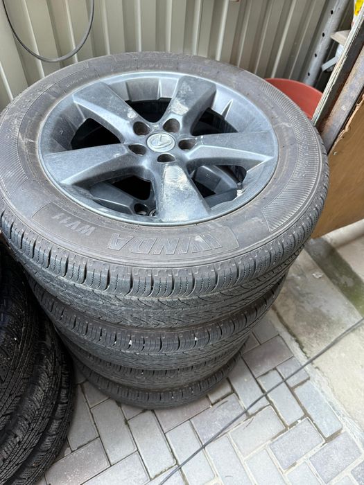 Продам диски с шинами