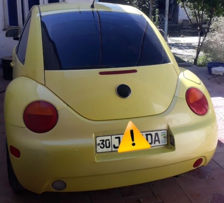 Folkswagen Beetle sotiladi