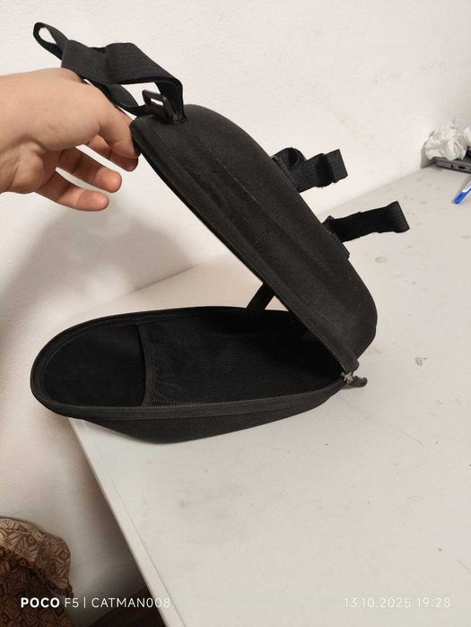 Geanta Trotineta Wozinsky, Impermeabila 6L, Negru