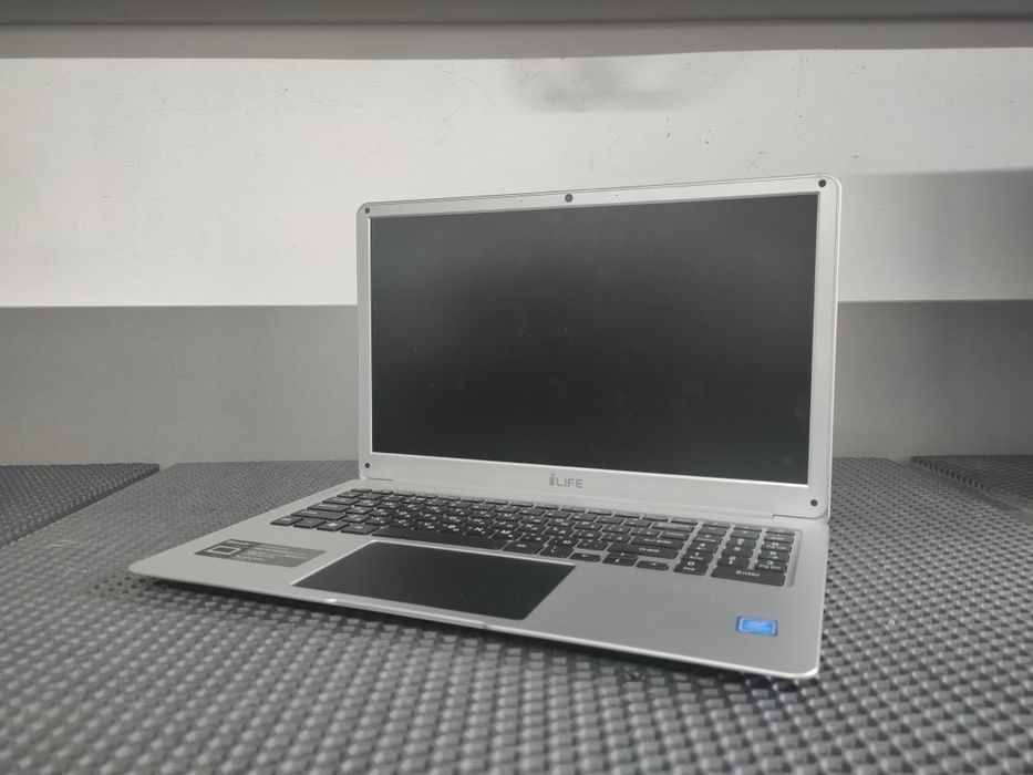 ZAN Air Plus HRS (Celeron N3350/ 3GB DDR3/ SSD 128GB/ 15.6"/ Full HD)