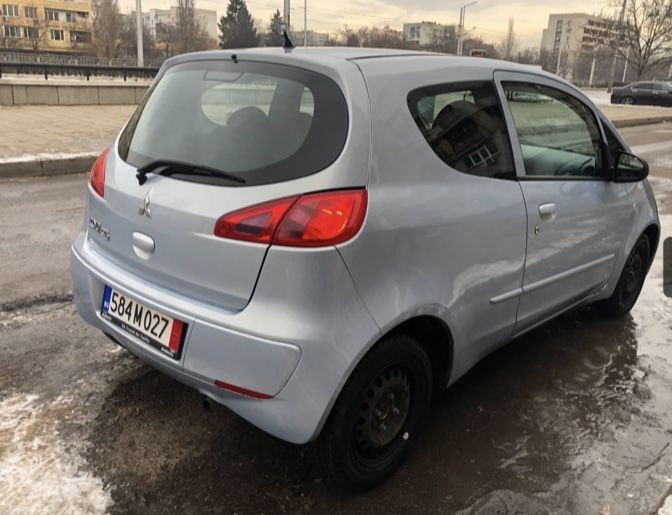 Mitsubishi colt 1.3 i на части