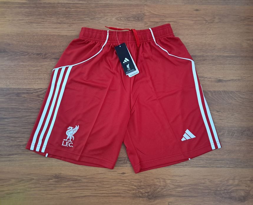 Екип Liverpool размер М