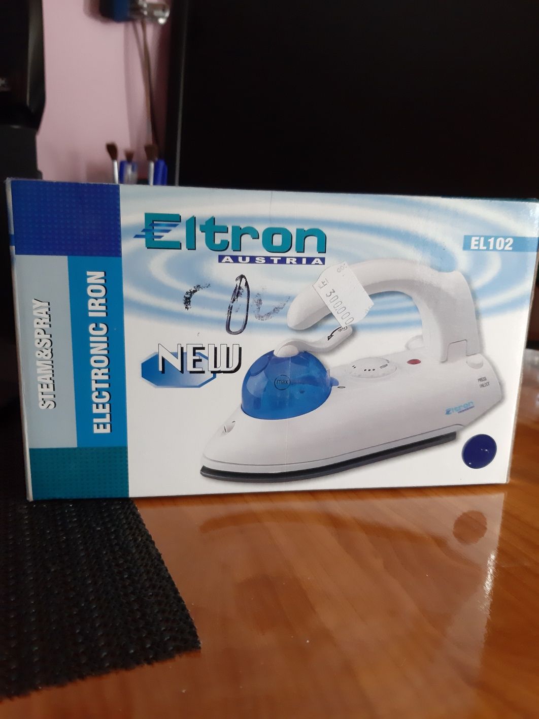 Fier de  călcat  de voiaj Eltron Austria