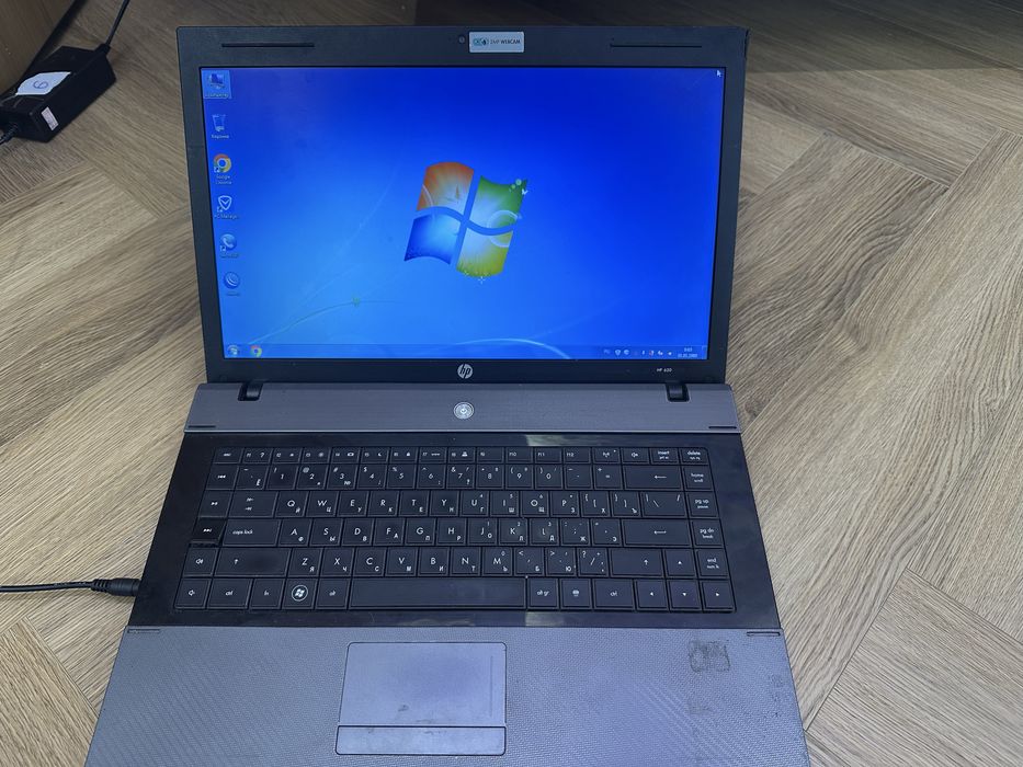 Ноутбук HP в рабочем состоянии