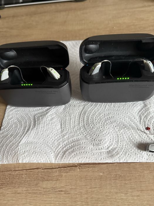 Ae vand aceste aparate auditive resound gn si audika (phonak)