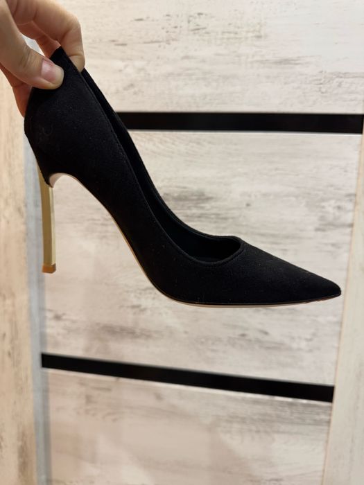 Туфли. 36 р. 11 000 тенге. НОВЫЕ