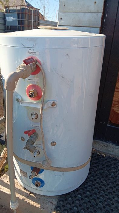 Срочно продам Аристон