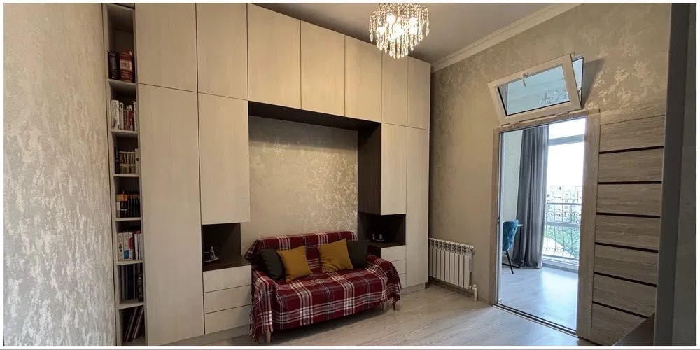 СРОЧНО продаётся 1в2 ком в новостройке  с ремонтом, мебелью и техникой