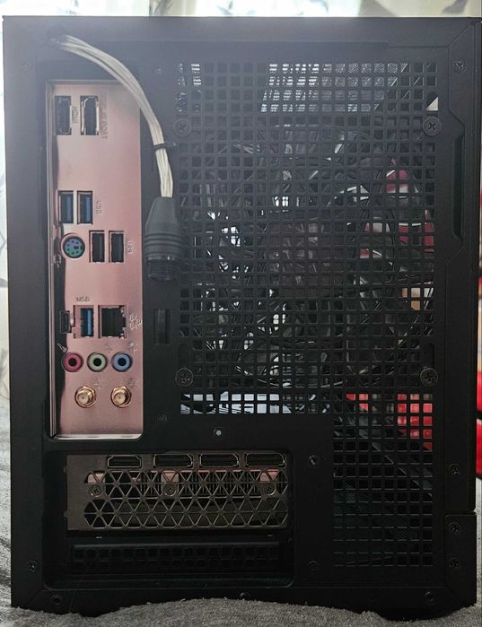 Ryzen 5 5500, RTX 3050 8GB OC