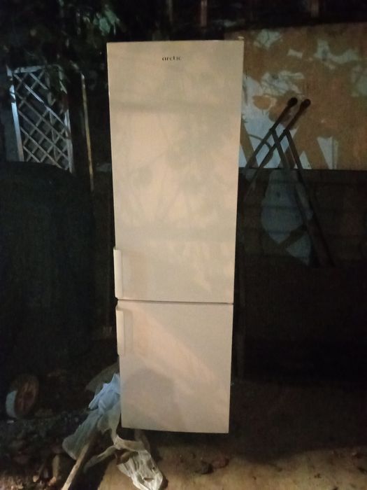 Vând combină frigorifică