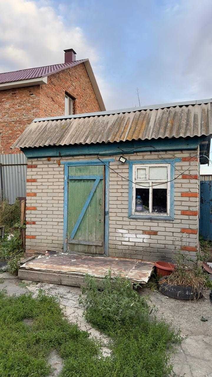 дом благоустроенный в центре города