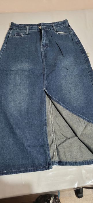 Продам джинсовую юбку размер 46