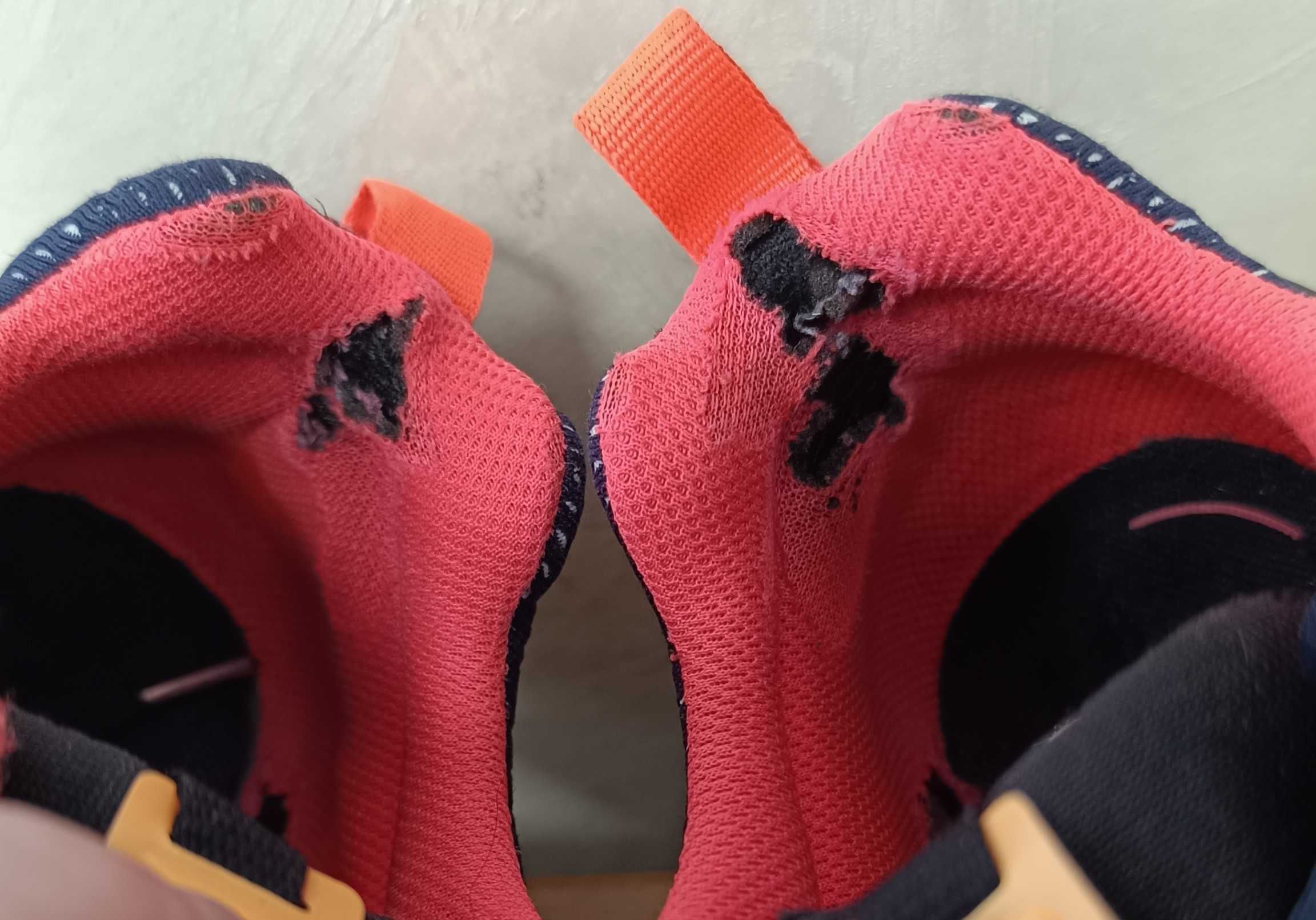 Nike Air Max Motion-В Добро Състояние