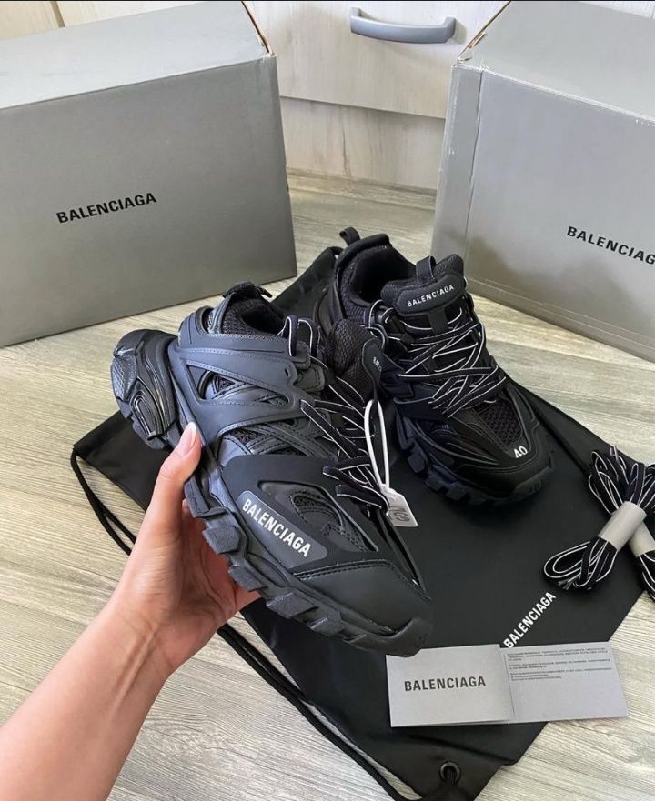 Balenciaga Track