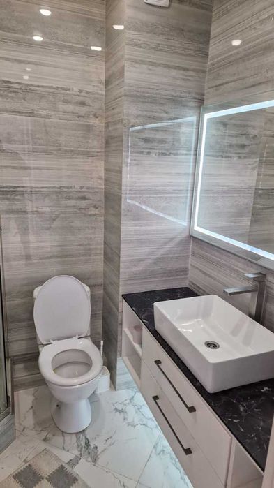 Двустаен имот в Левски В