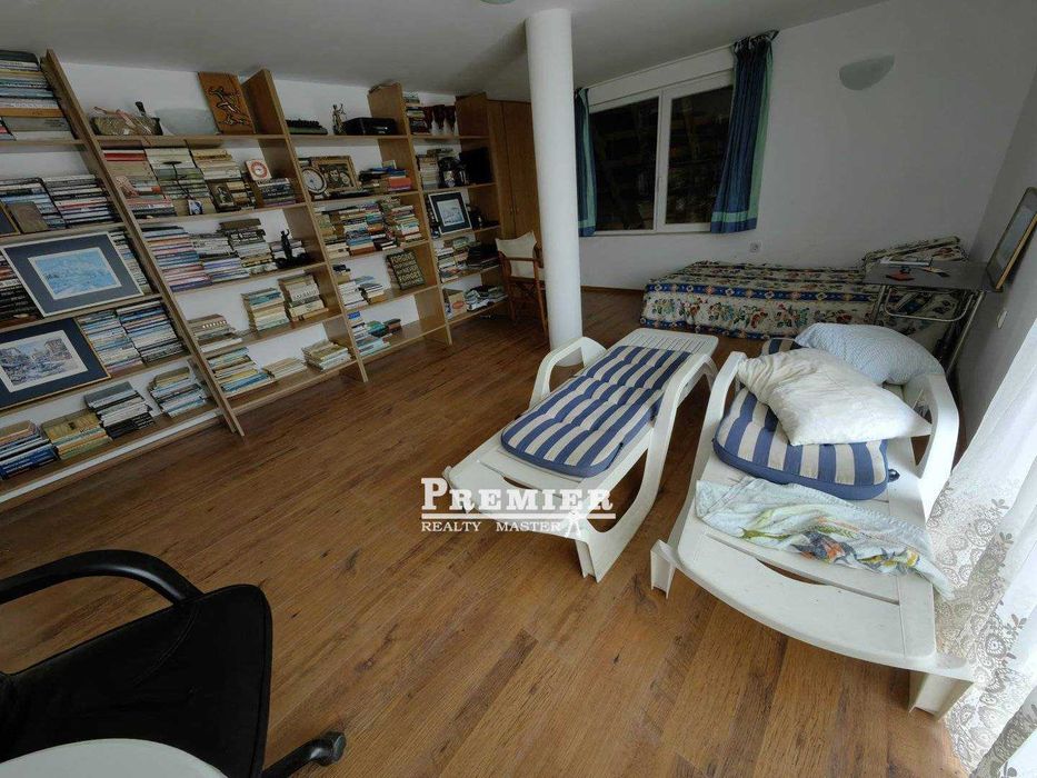 Продава се Четиристаен апартамент в с. Равда, Област Бургас - 175 кв.м за 700 €/кв.м - Снимка #9