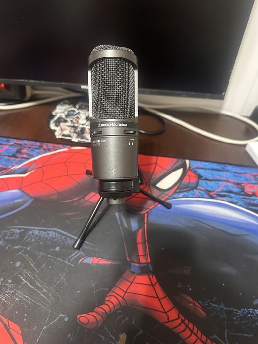 USB-микрофон Audio-Technica AT2020USB+