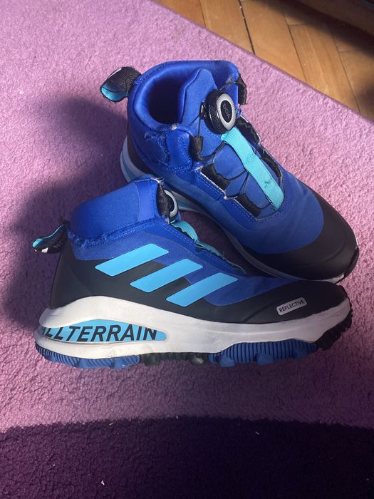 Детски ботуши и маратонки