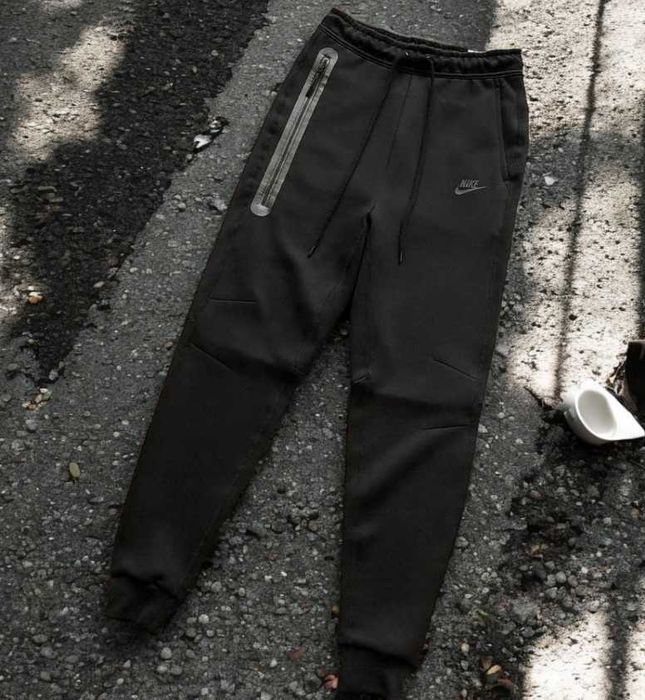 Trening Nike TECH Fleece Black 2025 - Bumbac 100% Set complet