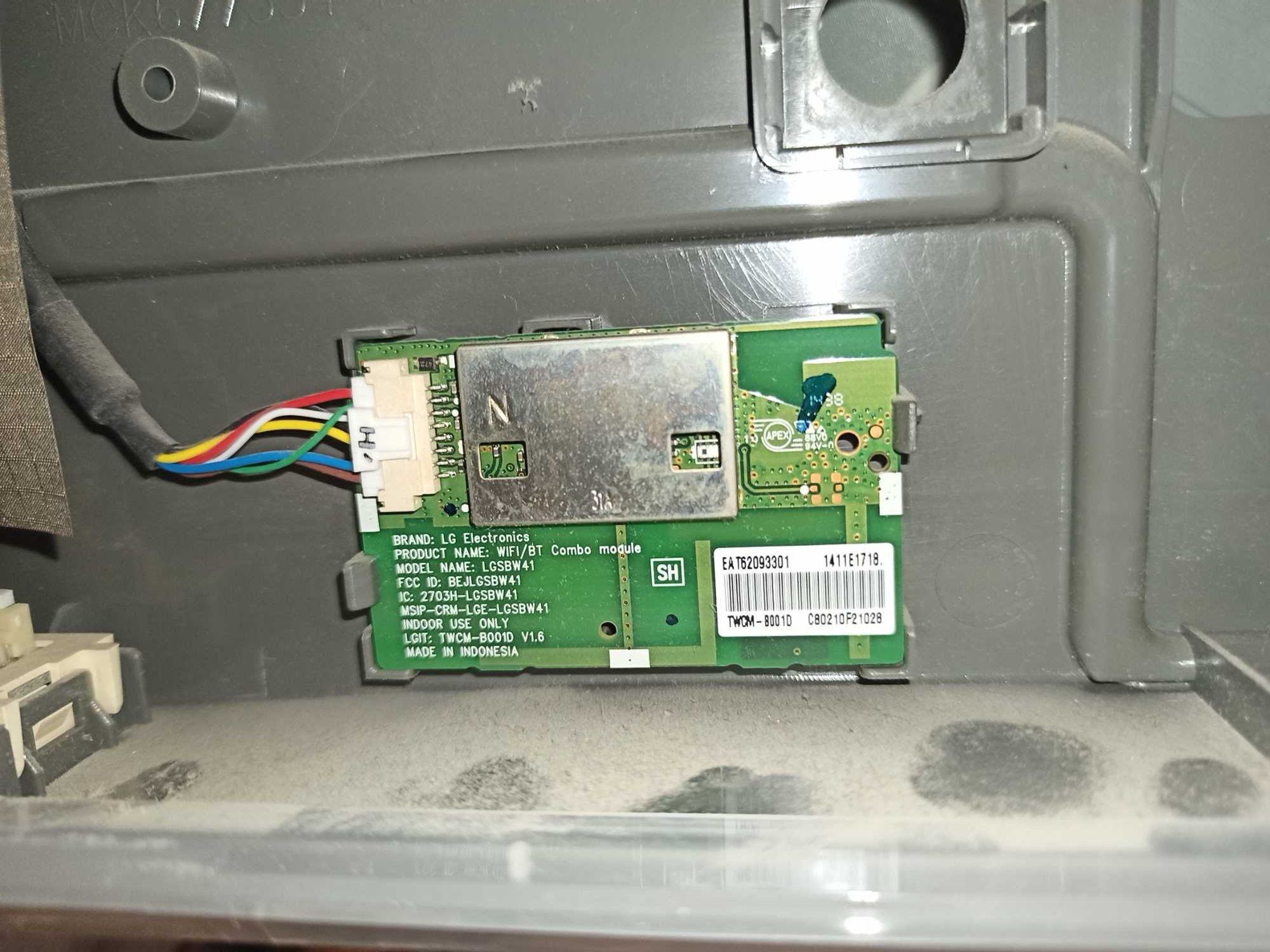 Dezasamblez TV LG 42LB650V