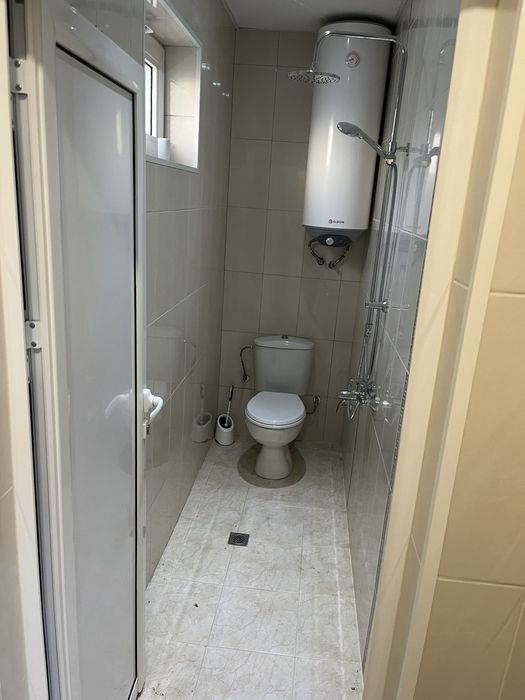 Къща с дворно място