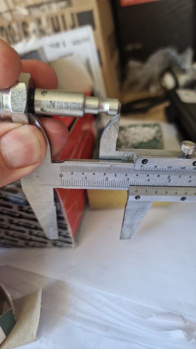 Bujie incandescenta tractor fiat 211 215 fiat 312 315 fiat 411.415 pe