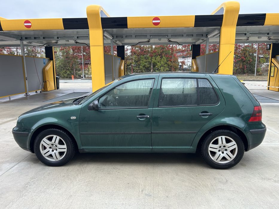 Vând Golf4, 1.6-16V