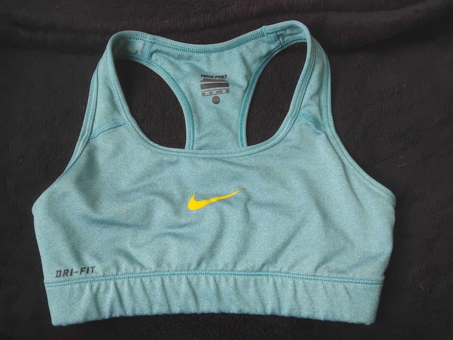 NIKE 100% оригинално дамско бюстие / спортен сутиен, XS размер