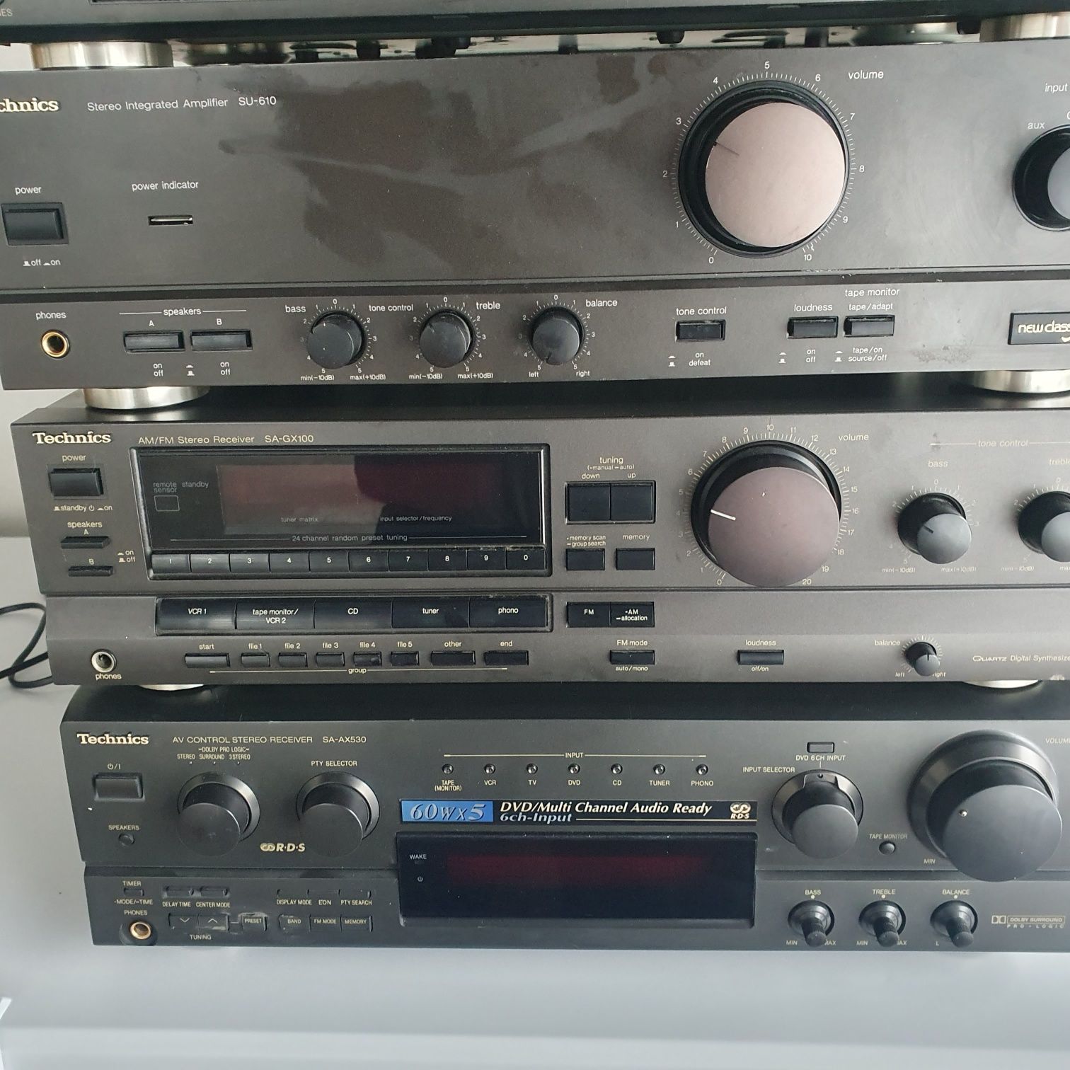 Vand amplificatoare technics varf de gamă