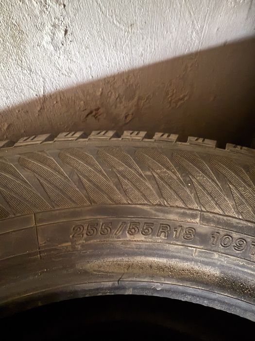 Продам резину цена 250к