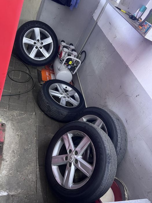 R17/60/215 Camry use диск