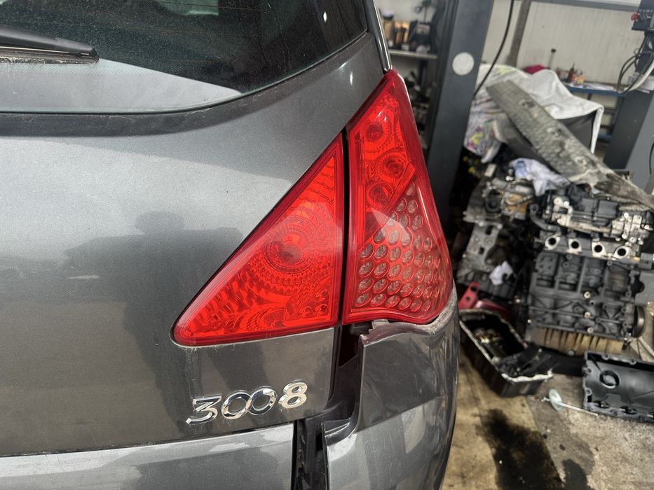 Десни стопове за Пежо 3008 до 2013г.!