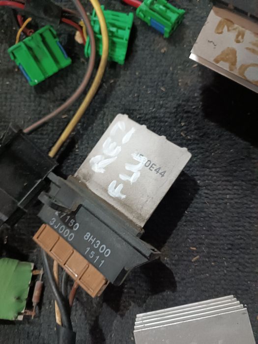 Rezistenta trepte Renault Megane2 Scenic2 Megane3 Fluence Clio3 Laguna