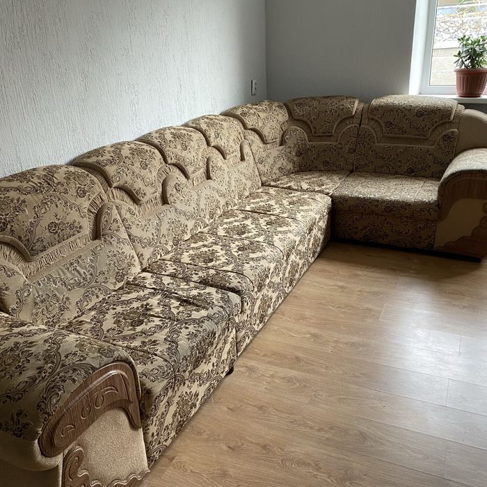 Диван в гостиную