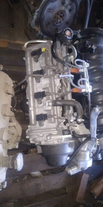 Контрактный двигатель 2UZ-FE на Toyota Lexus