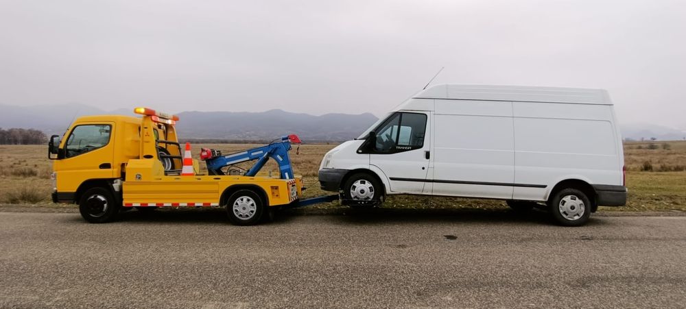 Tractari Auto non stop Asistenta Rutiera , deblocări usi