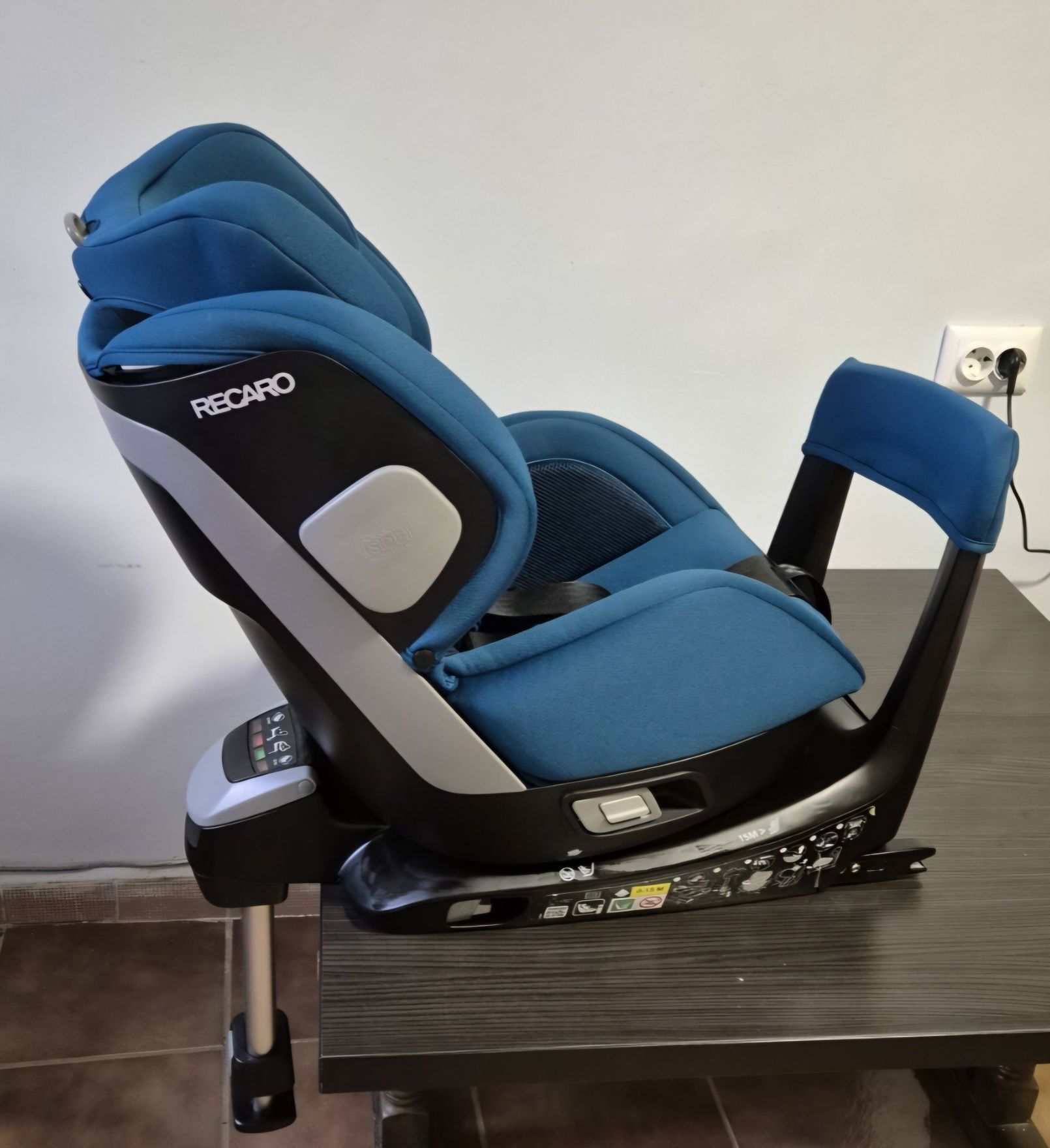 Детско столче за кола RECARO Salia