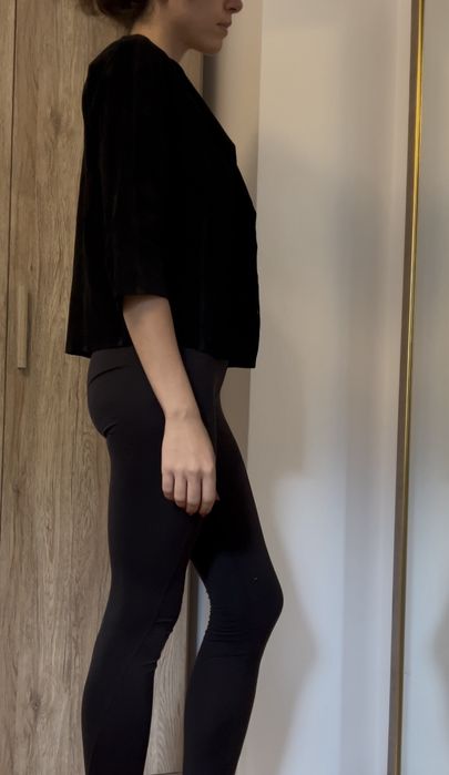 Jacheta cropped piele intoarsa