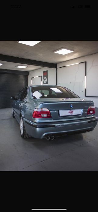 BMW 525i /Import Recent