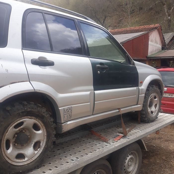 Vind grand viitara  2.0  diesel 4x4 utilitara