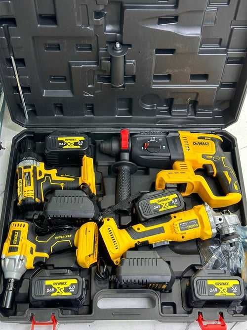 Набор инструмент 4в1 Супер цена Bosch Makita Dewalt Milwaukee