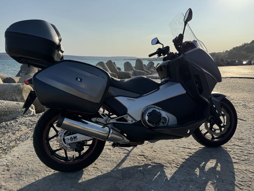 Honda Integra 750 D